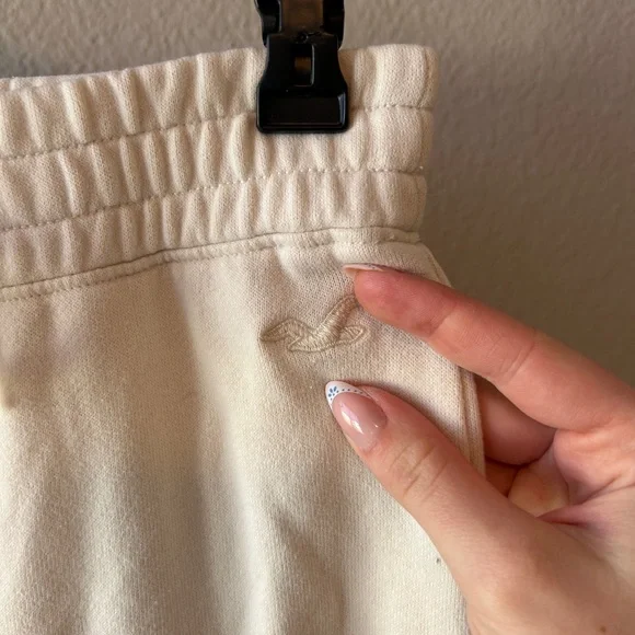 Hollister Flare Sweatpants - Picture 3 of 6